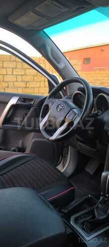 Toyota Land Cruiser Prado 2010, 220,785 km - 2.7 л - Bakı