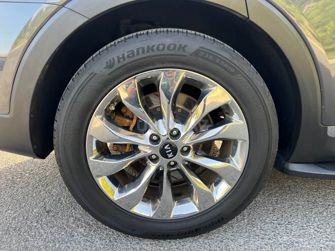 Kia Sorento-10