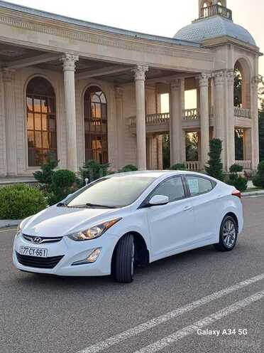 Hyundai Elantra 2015, 110,000 km - 1.8 l - Ucar