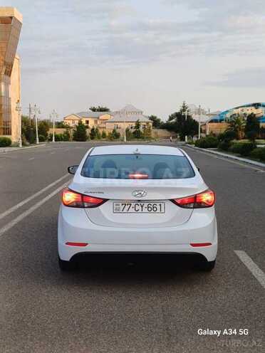 Hyundai Elantra 2015, 110,000 km - 1.8 l - Ucar