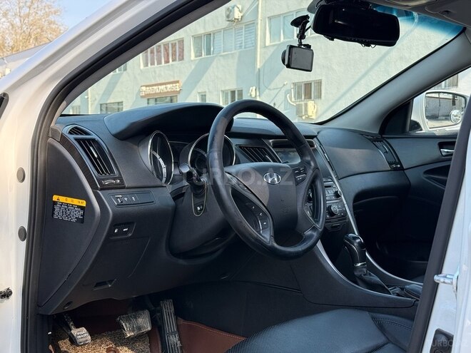 Hyundai Sonata 2014, 180,000 km - 2.0 л - Göyçay