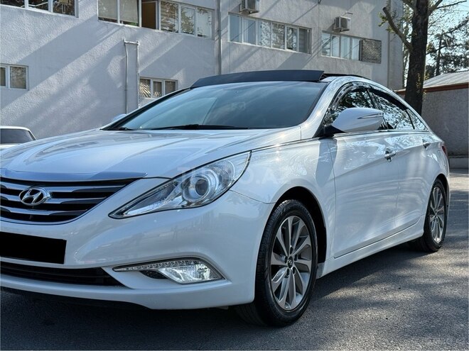 Hyundai Sonata 2014, 180,000 km - 2.0 л - Göyçay