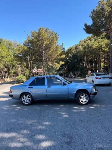 Mercedes 190 1992, 300,286 km - 2.0 л - Sumqayıt