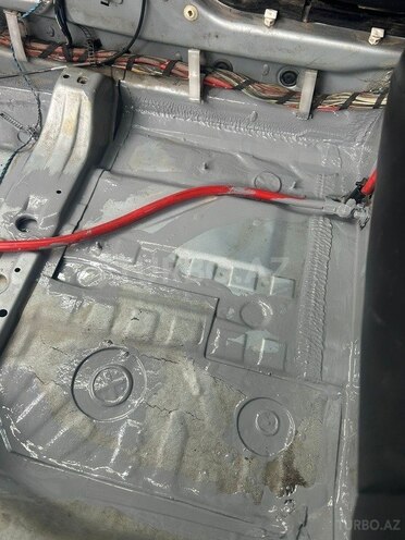 BMW 523 1997, 320,000 km - 2.5 l - Bakı