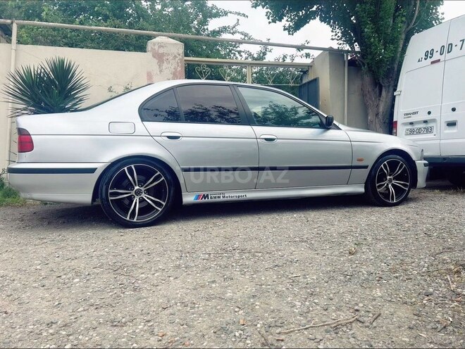 BMW 523 1997, 320,000 km - 2.5 l - Bakı