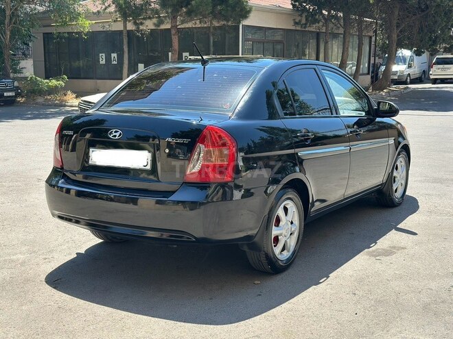 Hyundai Accent 2009, 240,000 km - 1.6 л - Bakı