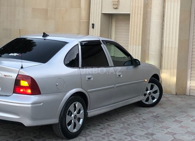 Opel Vectra 1999, 259,000 km - 1.8 l - Xırdalan