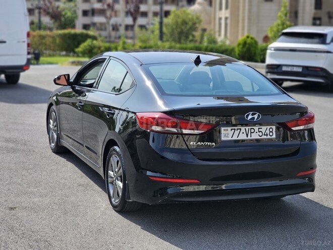 Hyundai Elantra 2018, 82,881 km - 2.0 l - Bakı