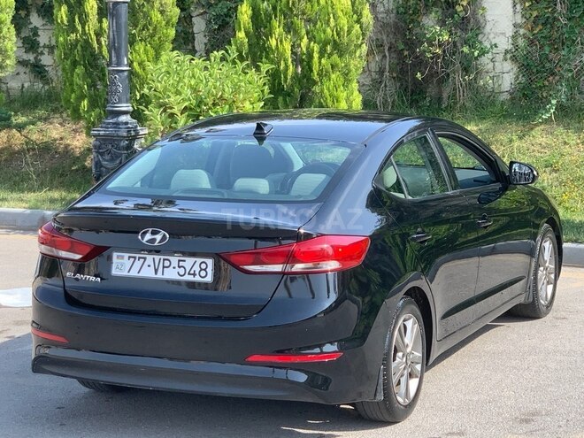 Hyundai Elantra 2018, 82,881 km - 2.0 l - Bakı