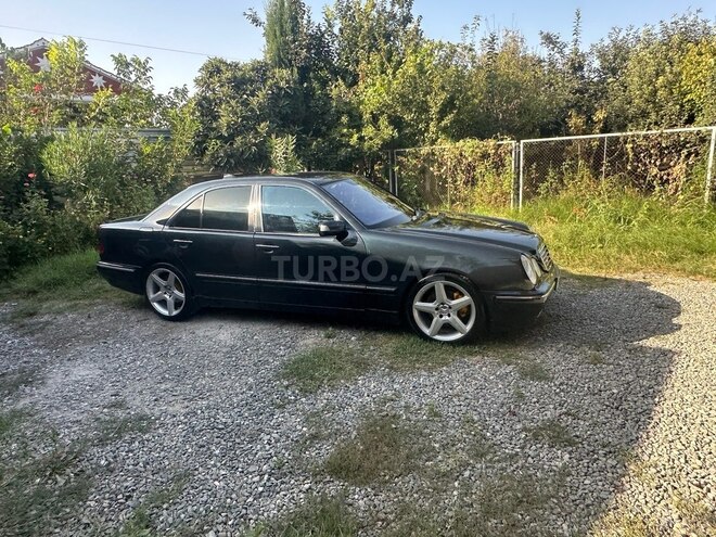 Mercedes E 270 2001, 475,000 km - 2.7 l - Bakı