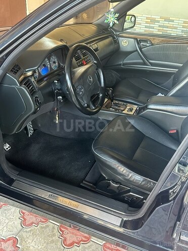Mercedes E 270 2001, 475,000 km - 2.7 l - Bakı