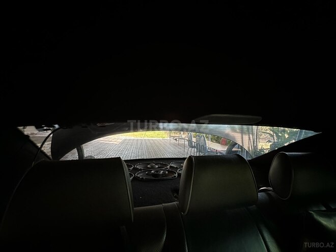 Mercedes E 270 2001, 475,000 km - 2.7 l - Bakı