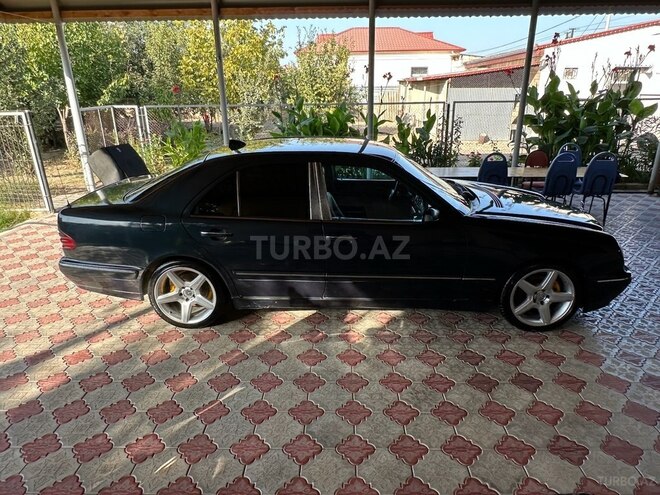 Mercedes E 270 2001, 475,000 km - 2.7 l - Bakı