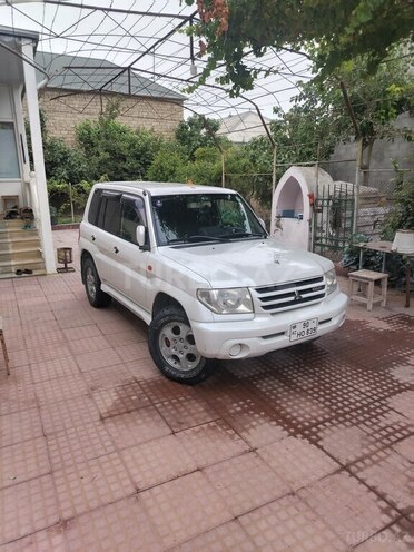 Mitsubishi Pajero io 2000, 165,000 km - 2.0 л - Bakı