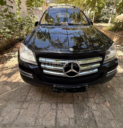 Mercedes GL 550-1