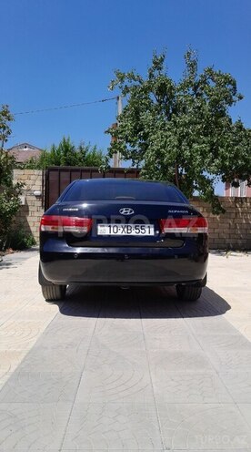 Hyundai Sonata-2