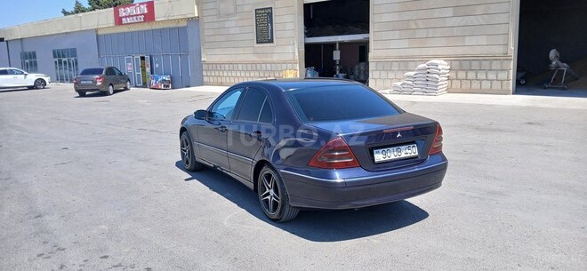 Mercedes C 220 d 2002, 430,824 km - 2.2 l - Xırdalan