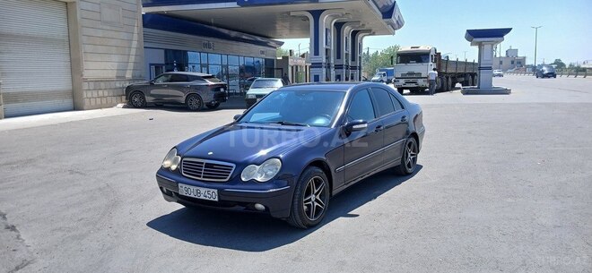Mercedes C 220 d 2002, 430,824 km - 2.2 l - Xırdalan