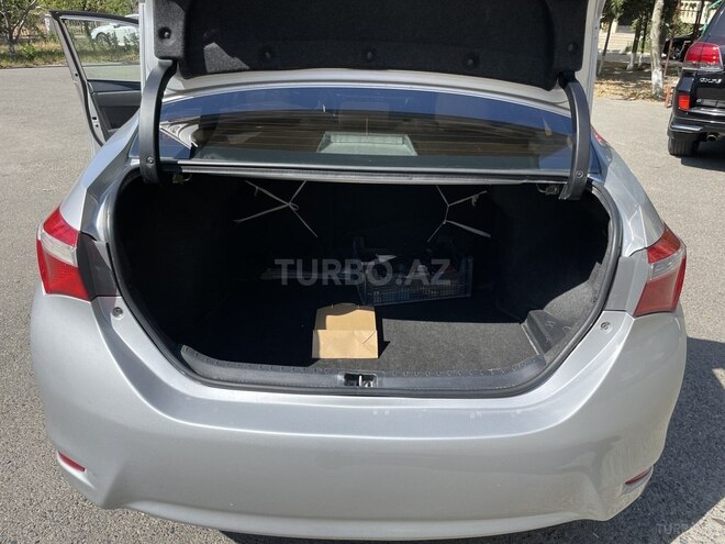 Toyota Corolla 2016, 220,000 km - 1.4 l - Bakı