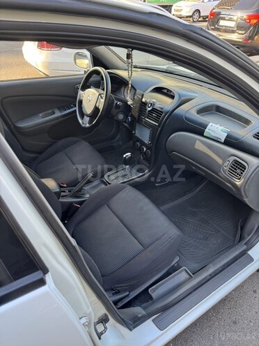 Nissan Sunny 2011, 525,000 km - 1.6 л - Bakı