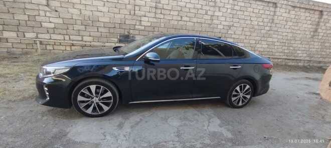 Kia K5-4