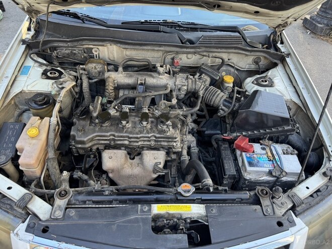 Nissan Sunny 2011, 525,000 km - 1.6 л - Bakı