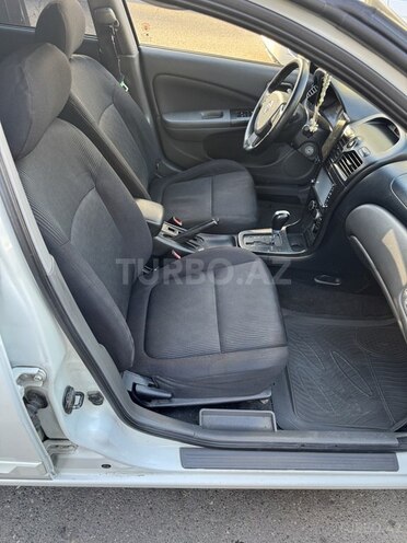 Nissan Sunny 2011, 525,000 km - 1.6 л - Bakı
