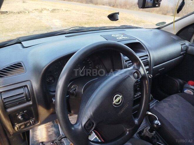 Opel Astra 1998, 335,000 km - 1.6 l - Şəki