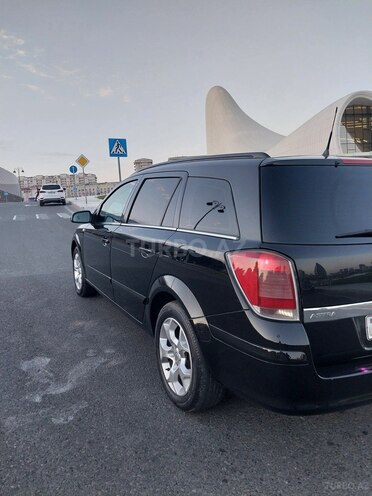 Opel Astra 2006, 245,000 km - 1.3 л - Bakı