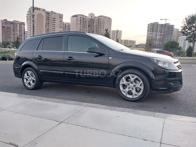 Opel Astra 2006, 245,000 km - 1.3 л - Bakı