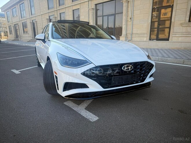 Hyundai Sonata-2