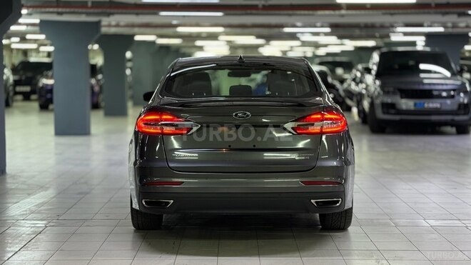 Ford Fusion (North America)-6