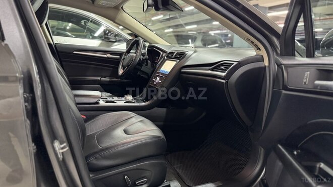 Ford Fusion (North America)-10