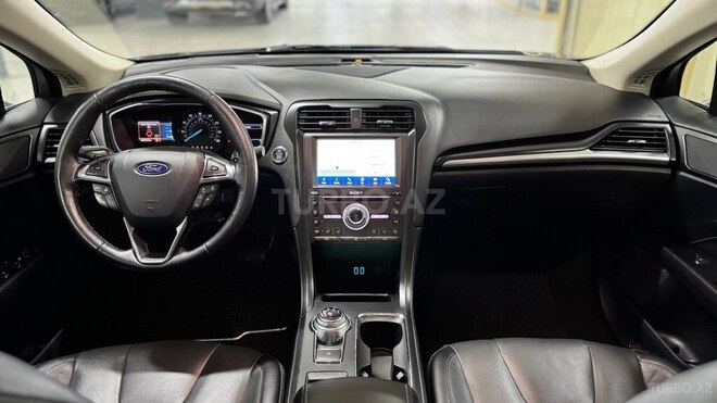 Ford Fusion (North America)-8