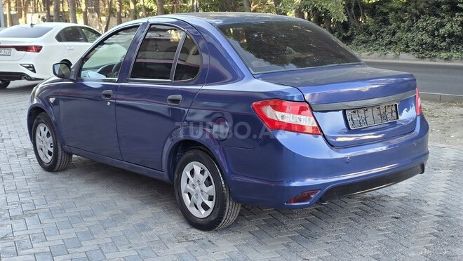 Saipa Saina-12