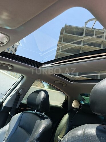 Hyundai Sonata-4