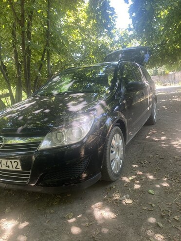 Opel Astra 2008, 303,222 km - 1.6 l - Qəbələ