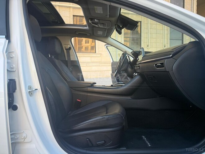 Hyundai Sonata-13