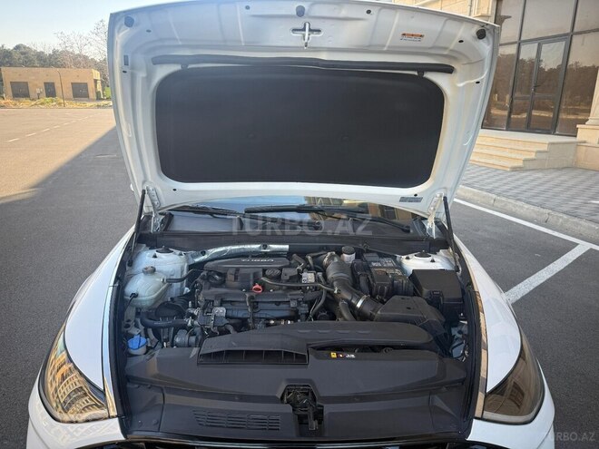 Hyundai Sonata-19