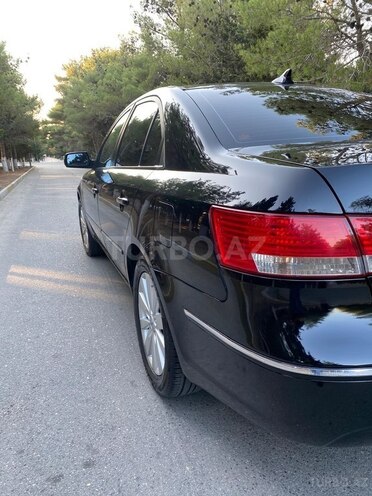 Hyundai Sonata-6
