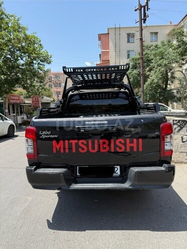 Mitsubishi L200 2022, 88,000 km - 2.4 l - Bakı