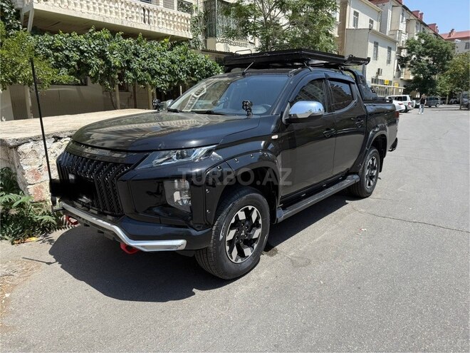 Mitsubishi L200 2022, 88,000 km - 2.4 l - Bakı