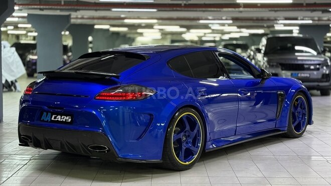 Porsche Panamera Turbo S-4