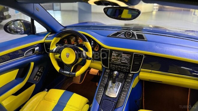Porsche Panamera Turbo S-13