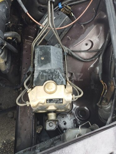 Mercedes E 200 d 1994, 300,000 km - 2.0 l - Bakı