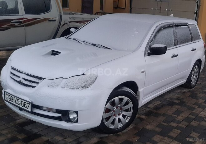 Mitsubishi Airtrek 2002, 38,700 km - 2.0 л - Sumqayıt