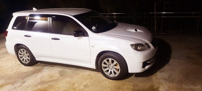 Mitsubishi Airtrek 2002, 38,700 km - 2.0 л - Sumqayıt