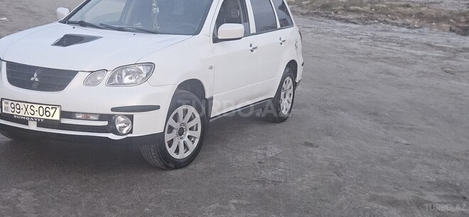 Mitsubishi Airtrek 2002, 38,700 km - 2.0 л - Sumqayıt