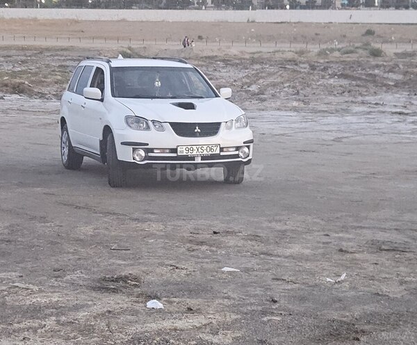 Mitsubishi Airtrek 2002, 38,700 km - 2.0 л - Sumqayıt
