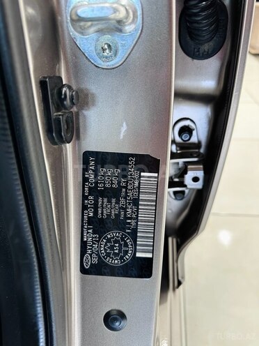 Hyundai Accent-6
